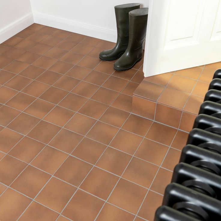 Terracotta Burnt Orange 150x150mm Flat Ceramic Quarry Tile