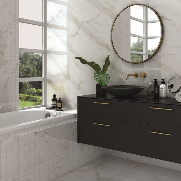 Gentle Gold White and Gold Marble Effect Mosaic Tile in Bathroom