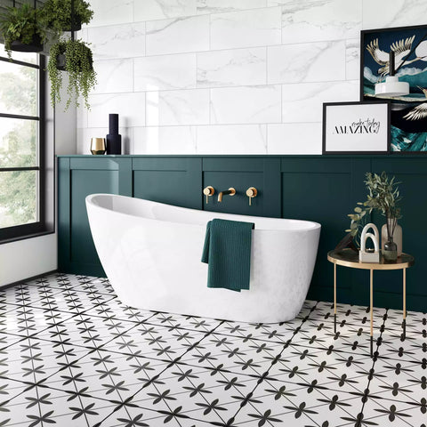 Maple White Star Patterned Ceramic Floor 450x450mm Tile on Bathroom Floor